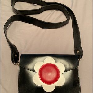 Cute flower crossbody-new